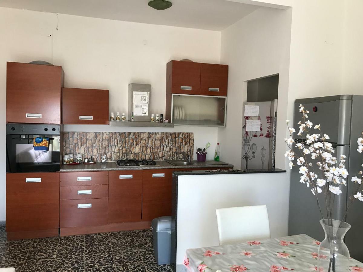 B&B Cagliari Ariosto Luaran gambar