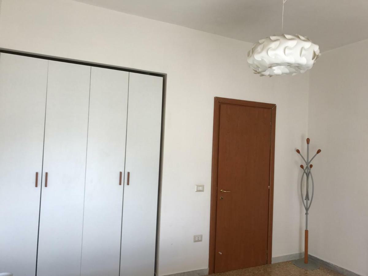 B&B Cagliari Ariosto Luaran gambar