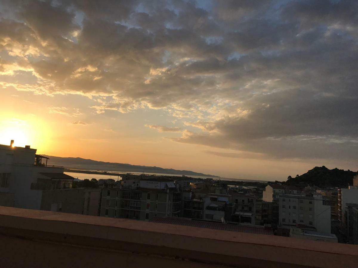 B&B Cagliari Ariosto Luaran gambar