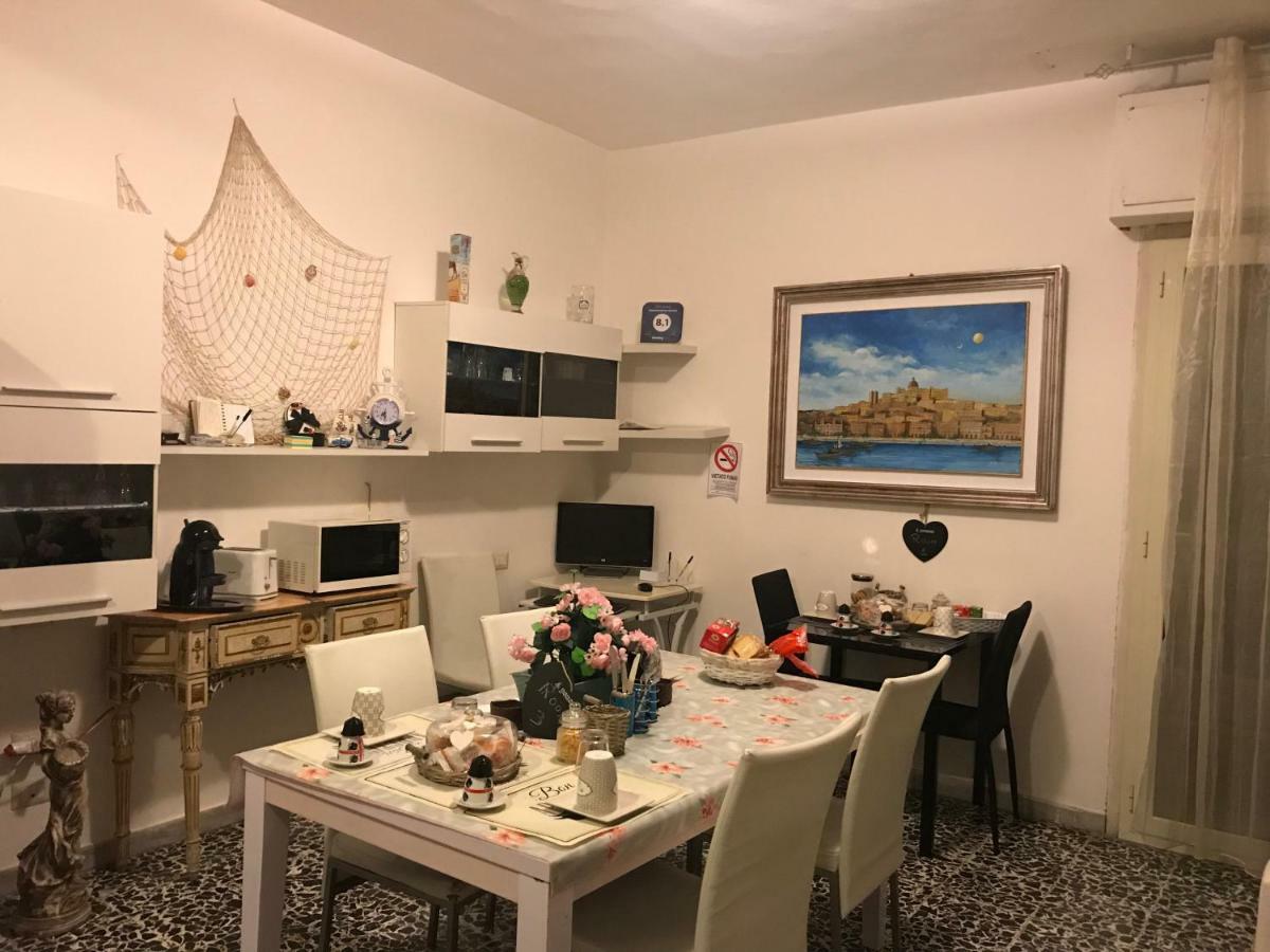 B&B Cagliari Ariosto Luaran gambar