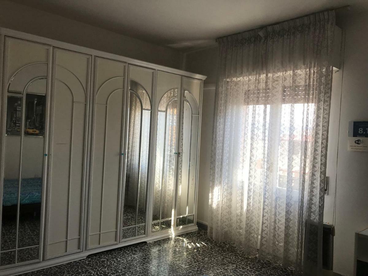 B&B Cagliari Ariosto Luaran gambar