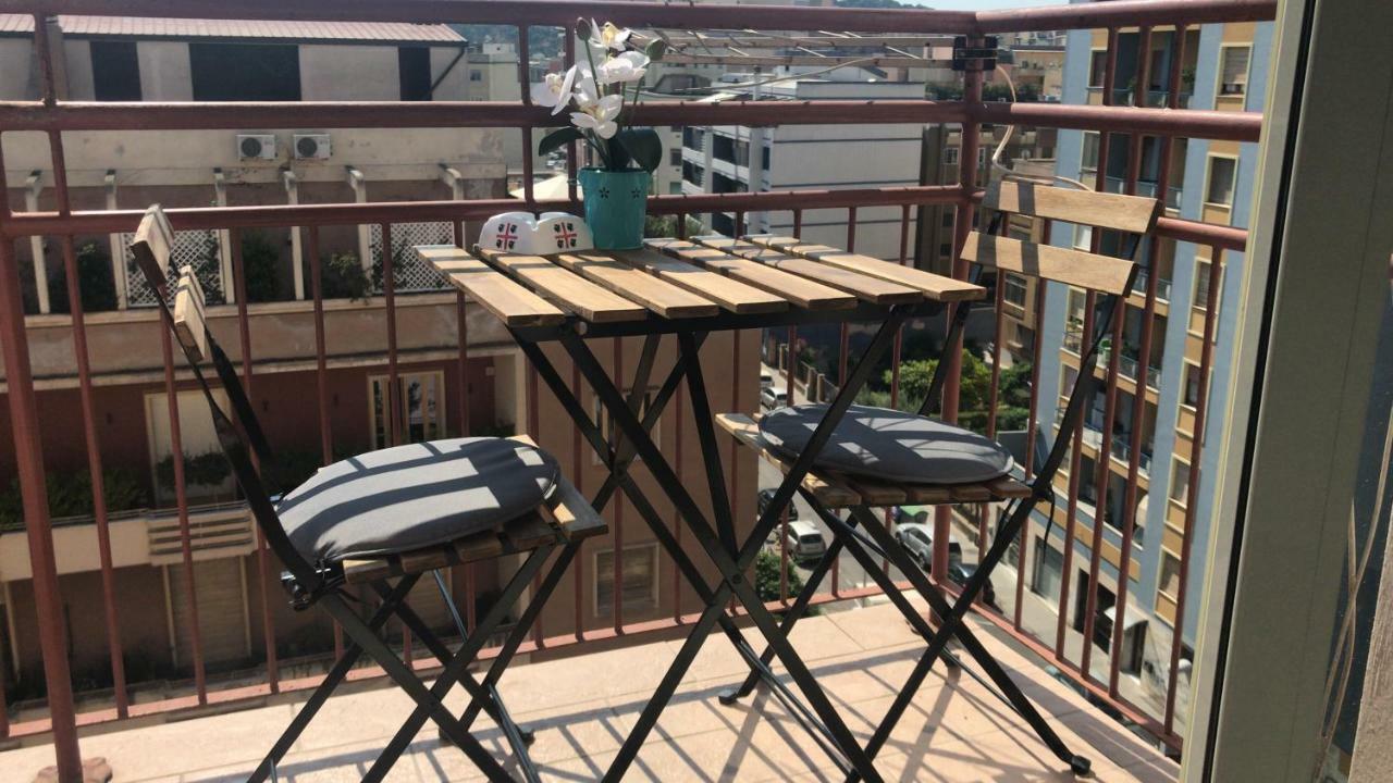 B&B Cagliari Ariosto Luaran gambar
